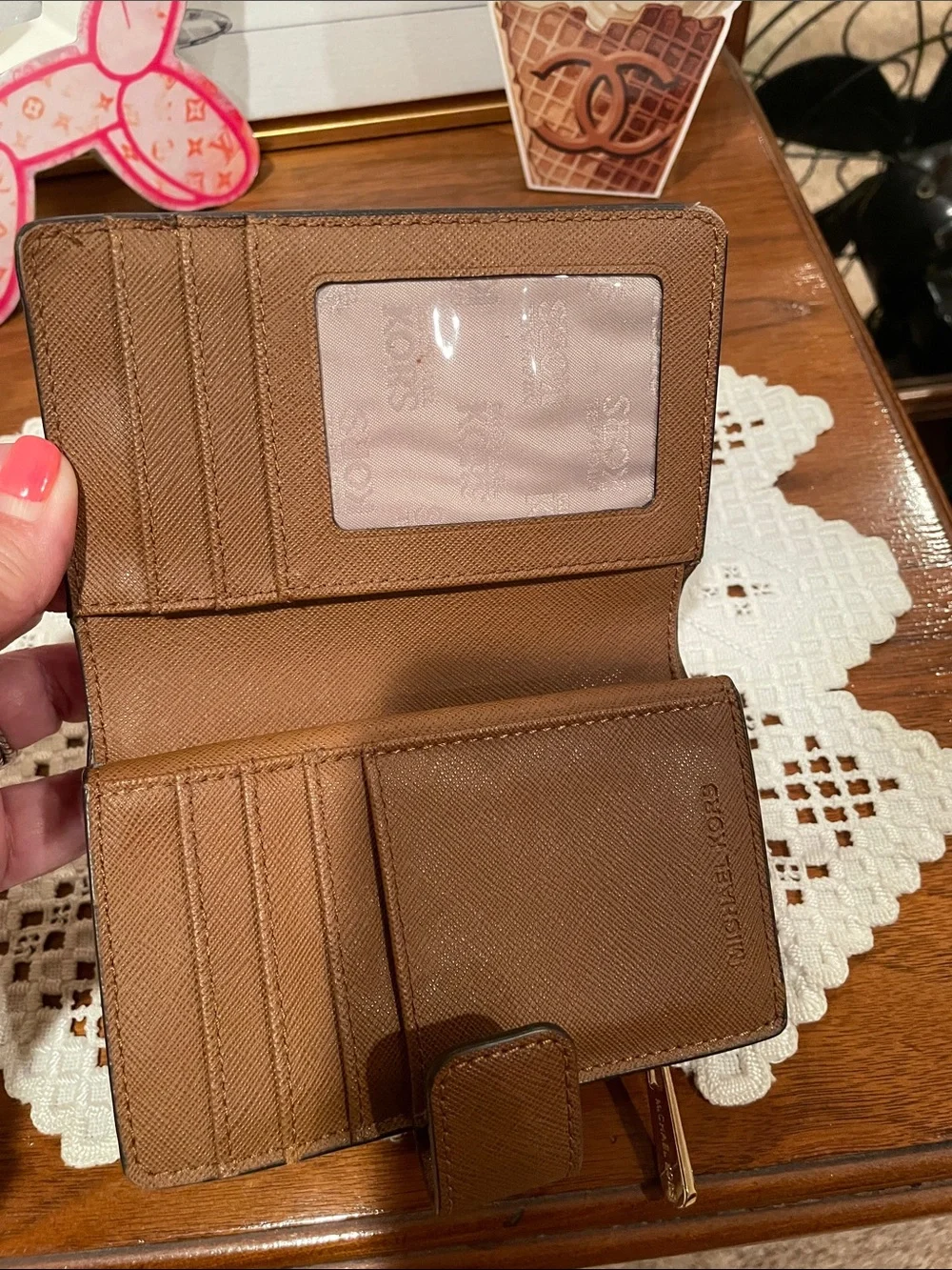 Michael Kors Cognac Saffiano Leather Compact Wallet - Picture 3 of 6